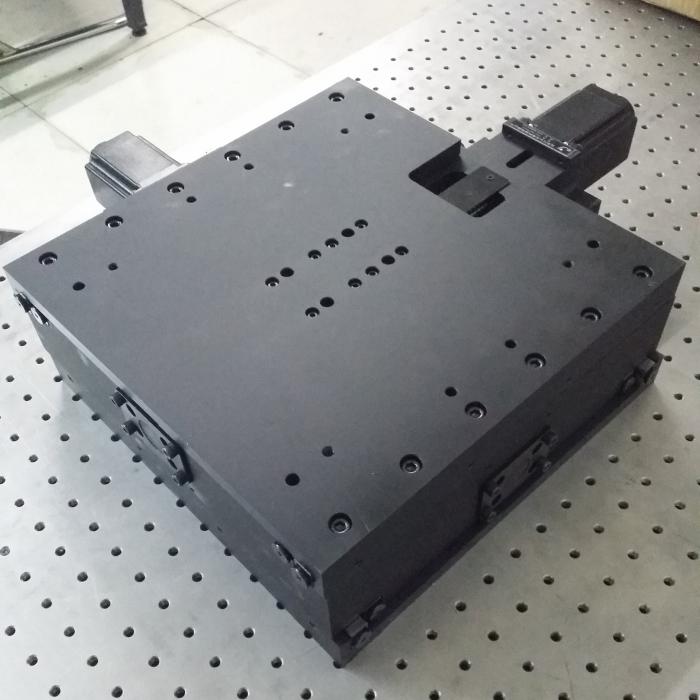 Motorized XY Table: J04DE170