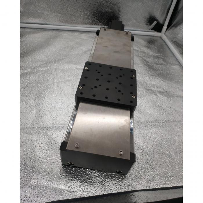 Motorized Linear Translation Stage with Dust Cover: J03DP(50-500)