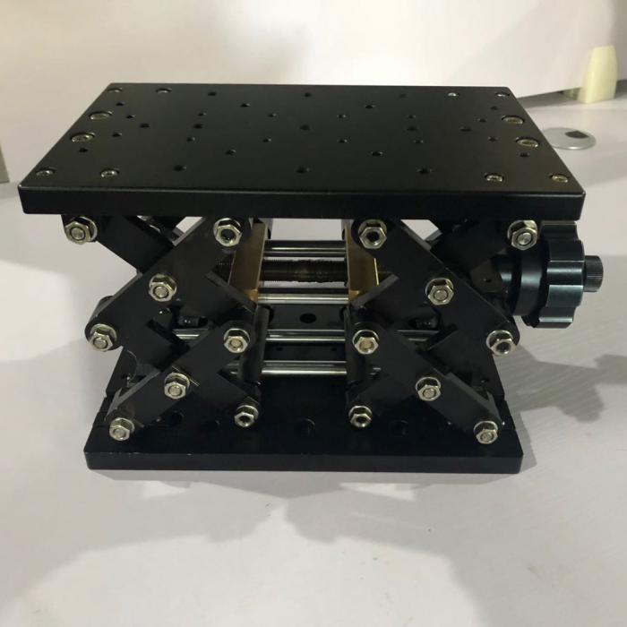 Manual Lab Jack: J09SS120